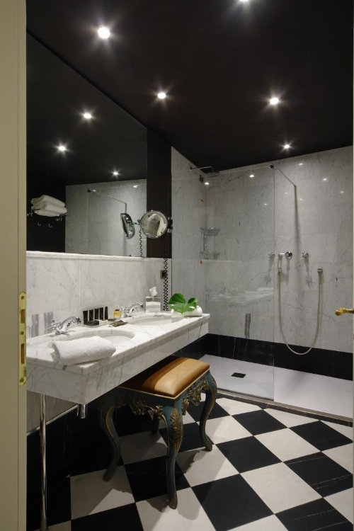 Aqua Palace image 32